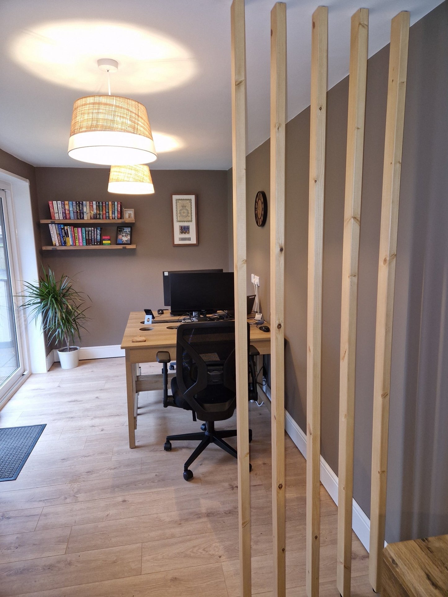 Room divider Redwood Pine Samples - The Grain Company Ltd