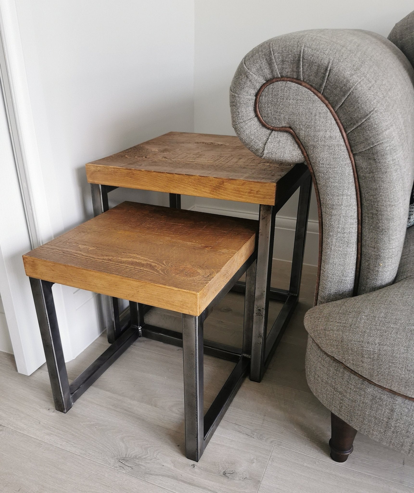 Square shop nesting tables